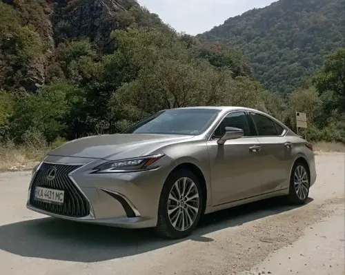 Lexus ES 300h